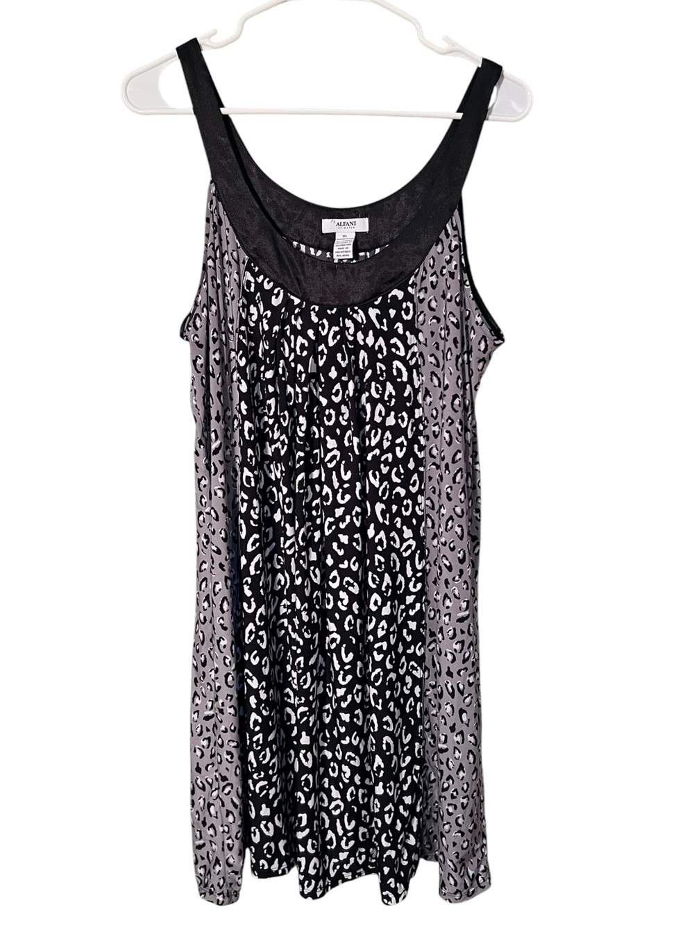 Alfani Intimates Women’s Size XL Sleeveless Nightgown Dress Gray Black Animal